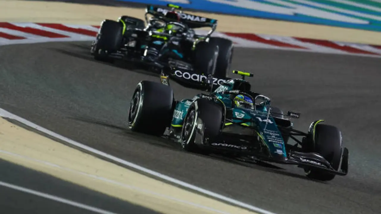 Fernando Alonso y Lewis Hamilton en el Gran Premio de Baréin | Fuente: Getty Images