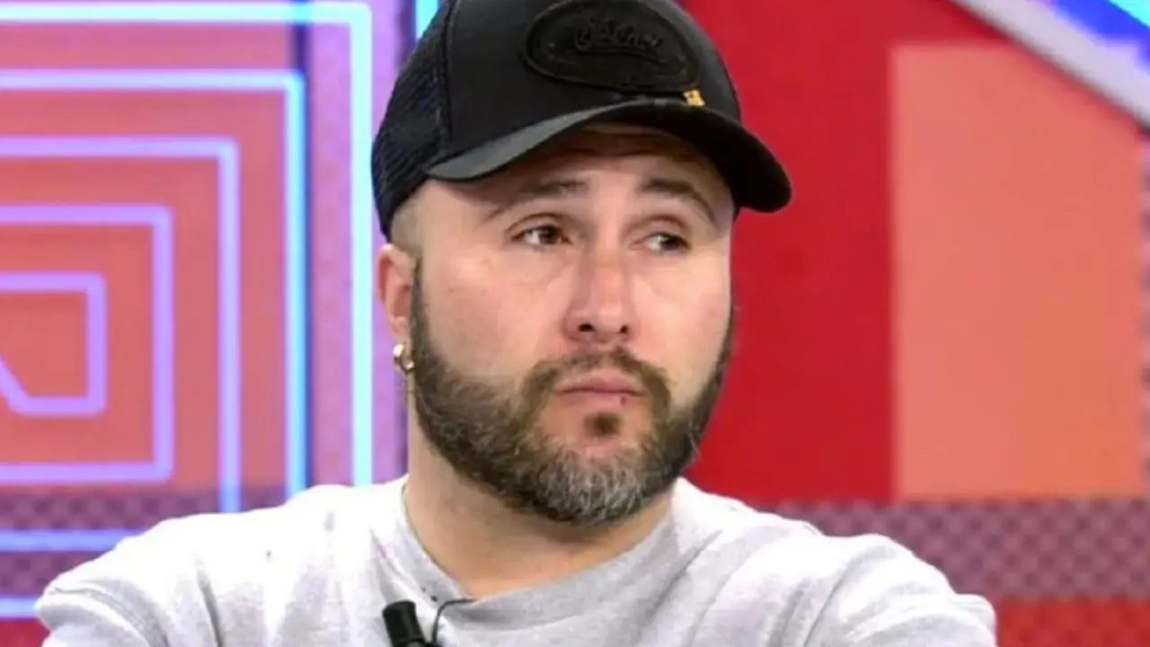 Kiko Rivera en una aparición en Viernes Deluxe - Mediaset