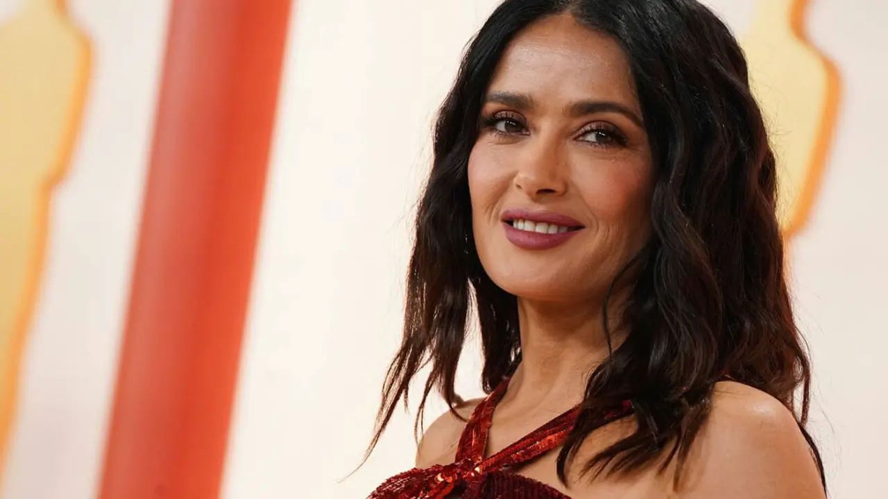 El posado en bikini de Salma Hayek que ha arrasado en Instagram