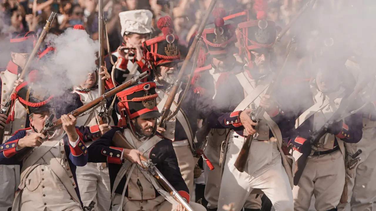 Recreación de la defensa del cuartel de Monteleón en la Puerta del Sol / Comunidad de Madrid