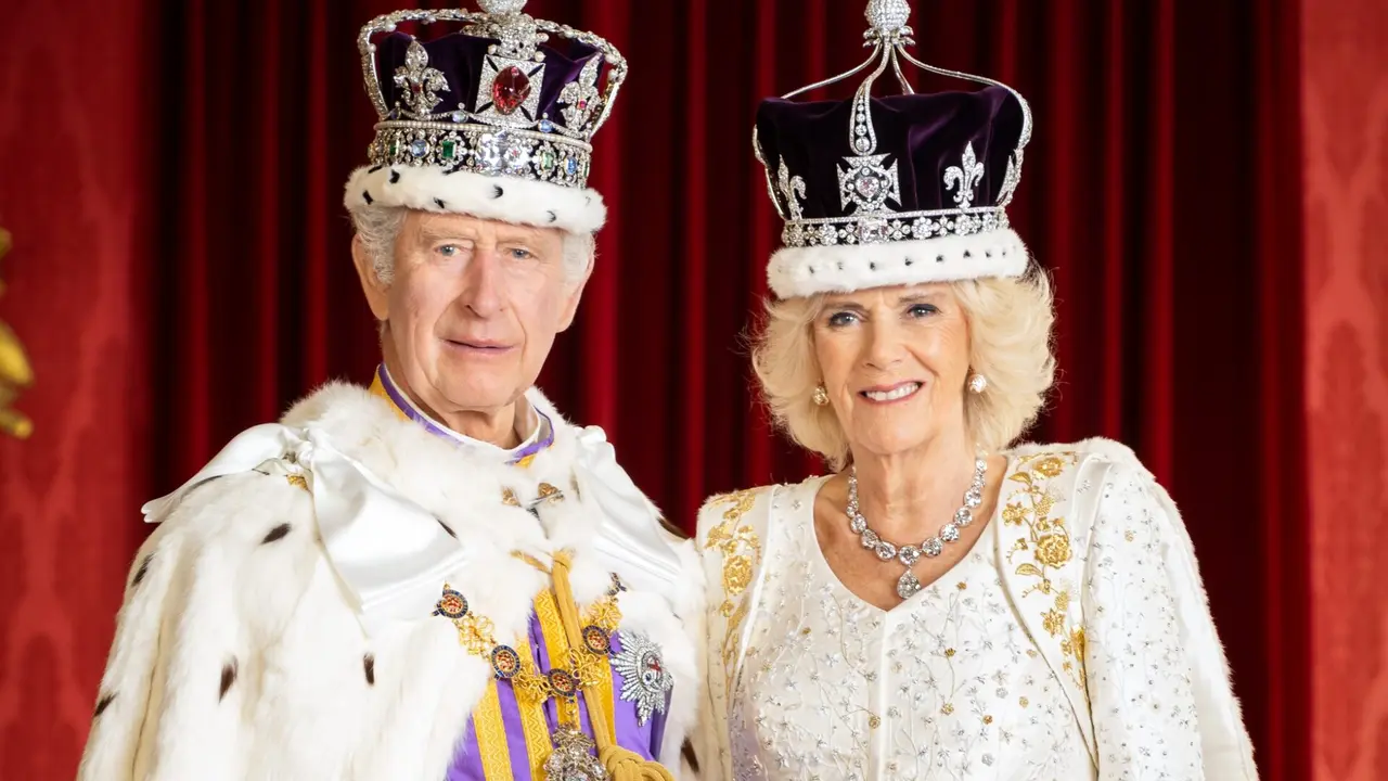 La Casa Real británica publica los primeros posados de Carlos y Camilla tras la coronación sin la presencia de Harry /Hugo Burnand