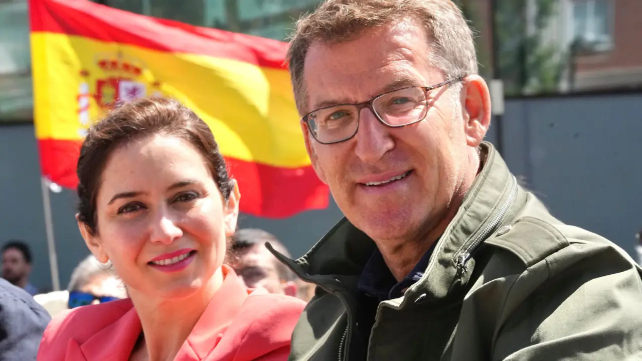 Alberto Núñez Feijóo junto a Isabel Díaz Ayuso / Twitter