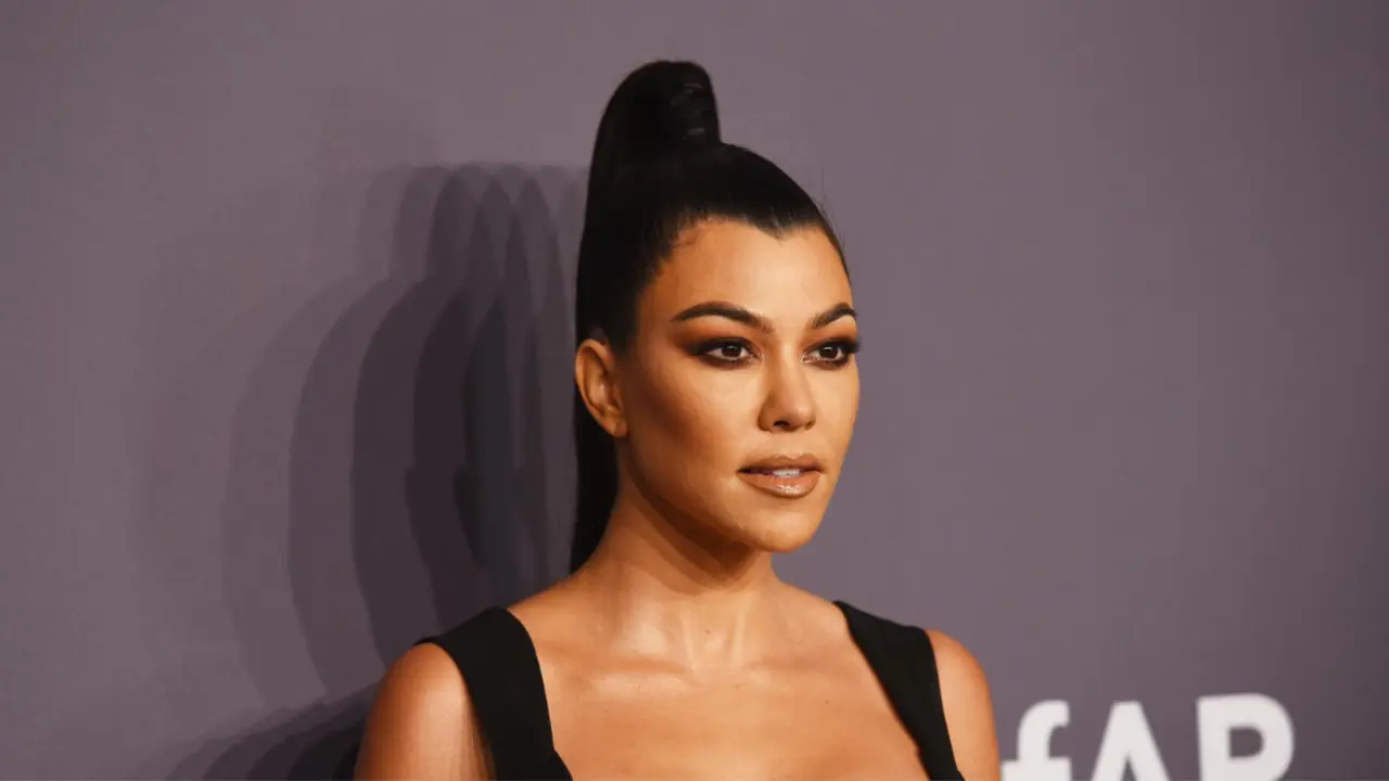 El sorprendente anuncio de Kourtney Kardashian sobre su embarazo: "Ni Travis lo sabía"