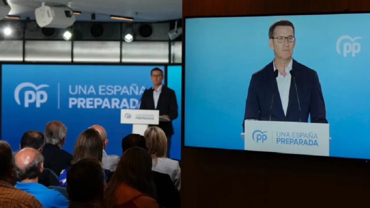 Alberto Núñez Feijóo / Twitter Cuca Gamarra