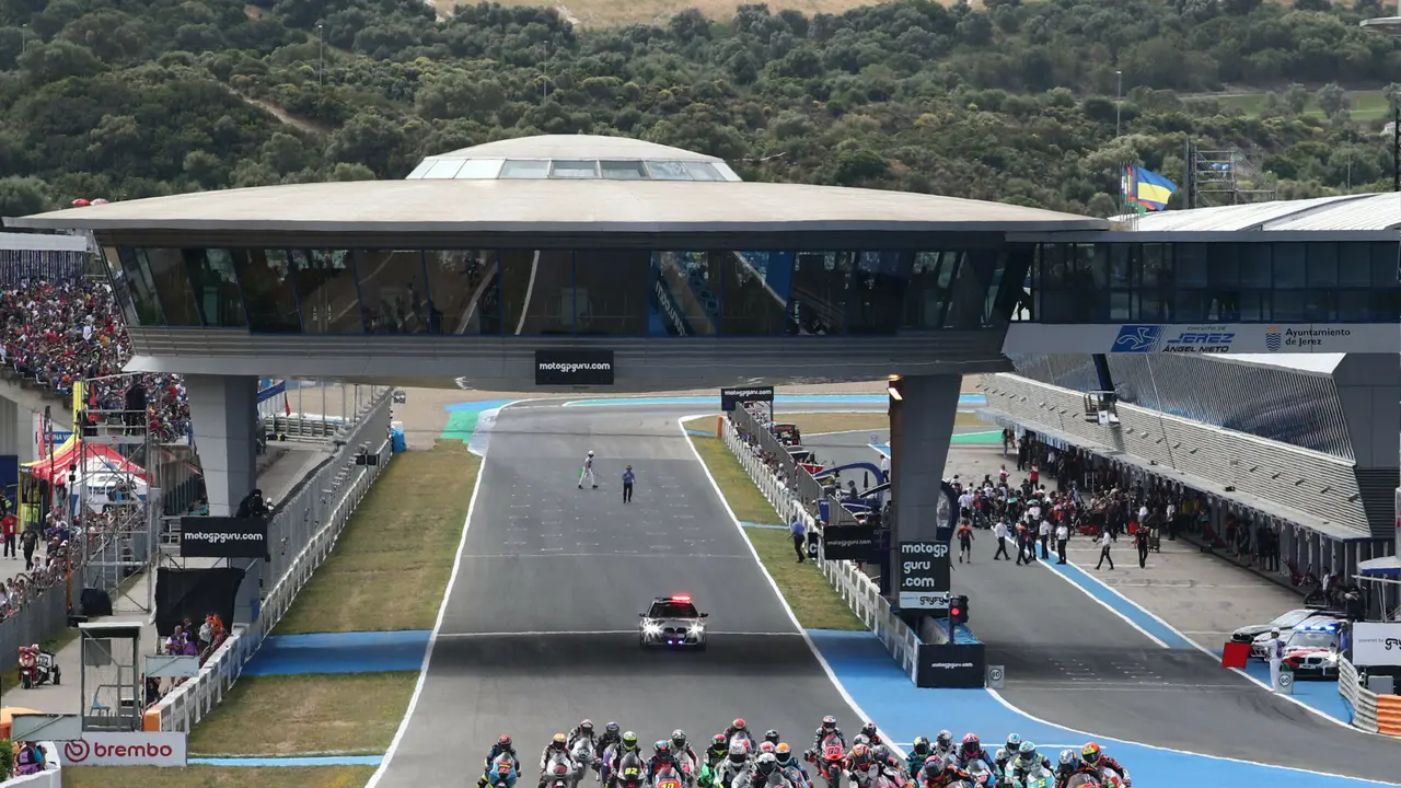 Participants, Moto3 race, Spanish MotoGP, 30 April 2023 // Gold &amp; Goose / Red Bull Content Pool // SI202304300479 // Usage for editorial use only //