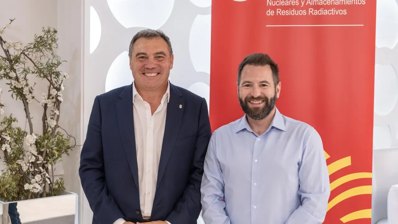 Pedro Sánchez Yebra (izda.) junto a Miquel Àngel Ribes
