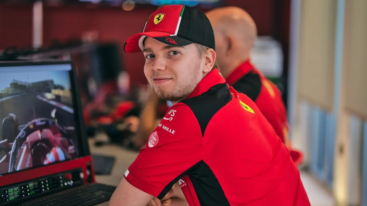 Robert Shwartzman | Fuente: Ferrari