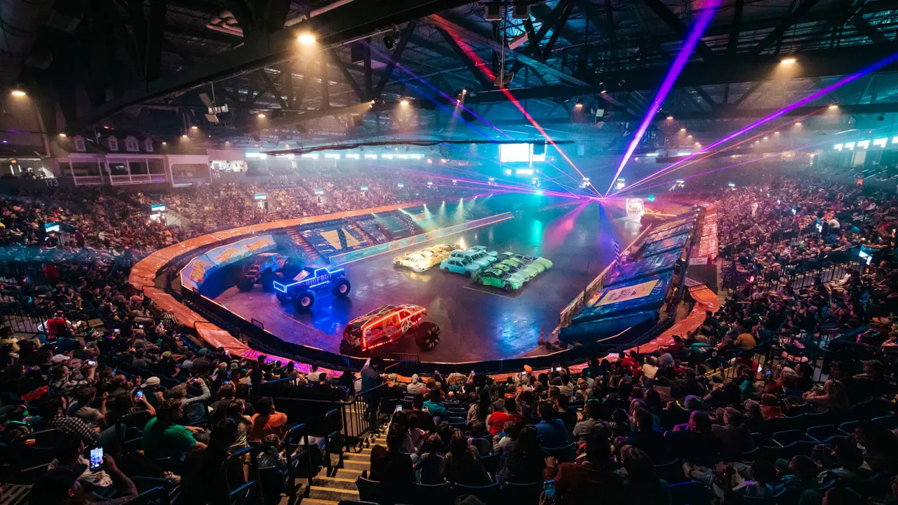 Hot Wheels Monster Trucks Live Glow Party | Fuente: Live Nation