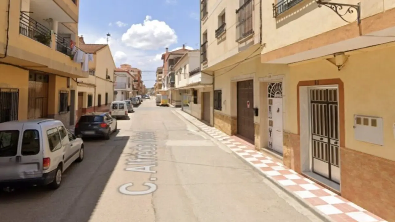 Vivienda de la calle Alfredo Nobel de Huétor Tájar | Fuente: Google Maps