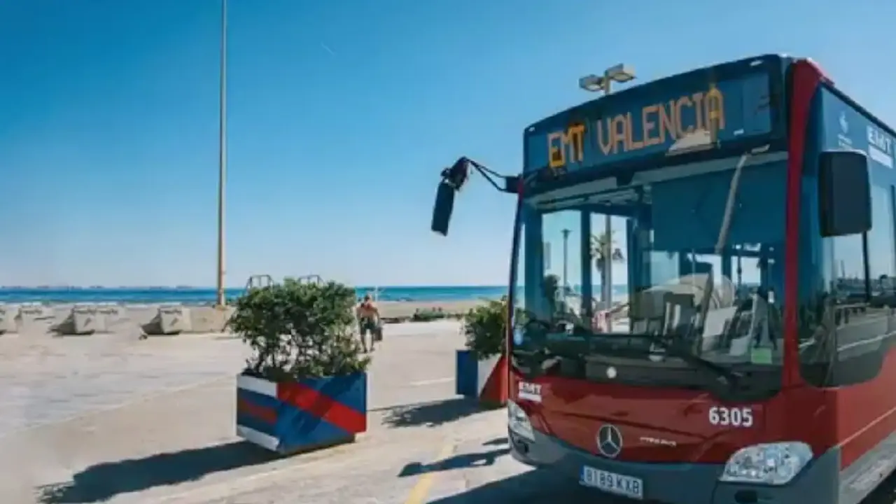 Autobús de la EMT | Fuente: Ayuntamiento de Valencia