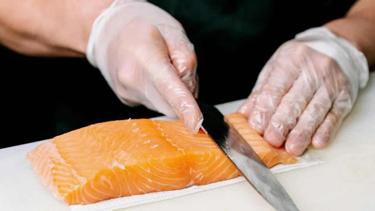 Salmón ahumado | Fuente: Pexels