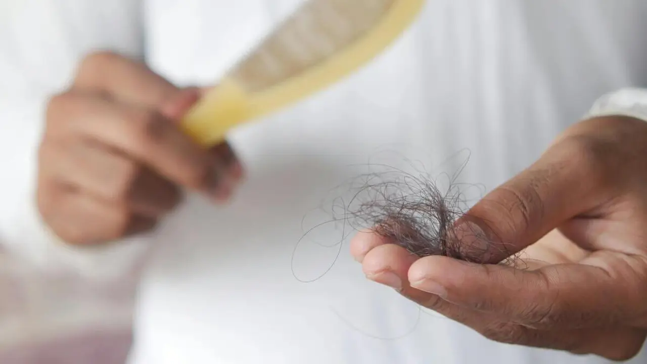 Caída del cabello | Fuente: Pexels
