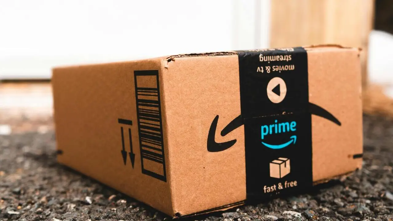 Paquete de Amazon | Fuente: Pexels