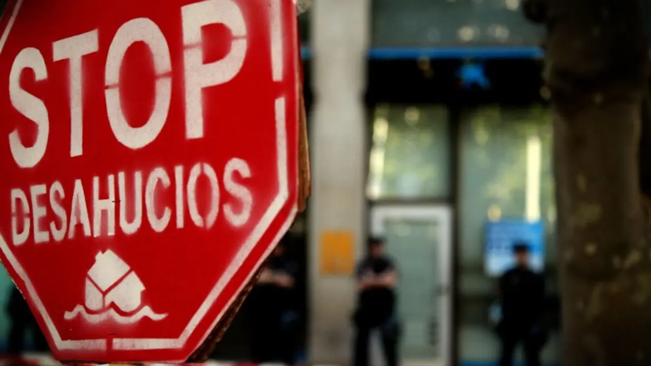 Stop Deshaucios | Fuente: Flickr