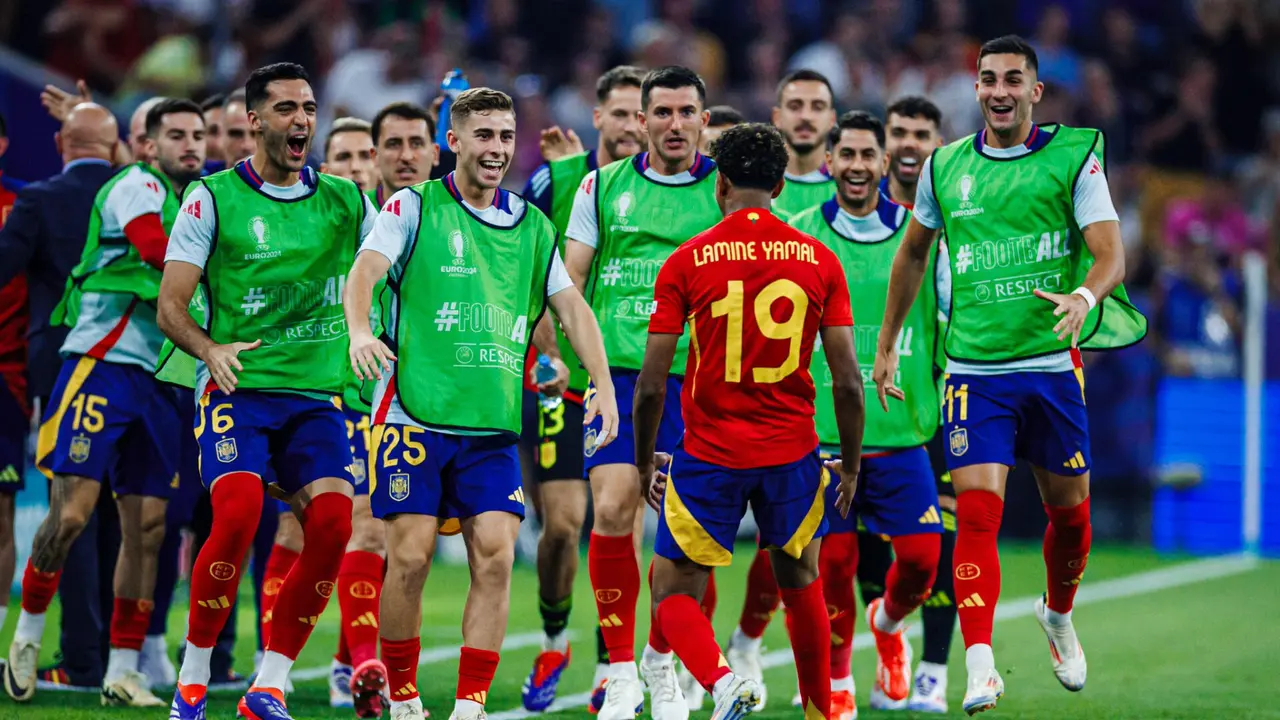 España ya es finalista. Fuente: @SeFutbol