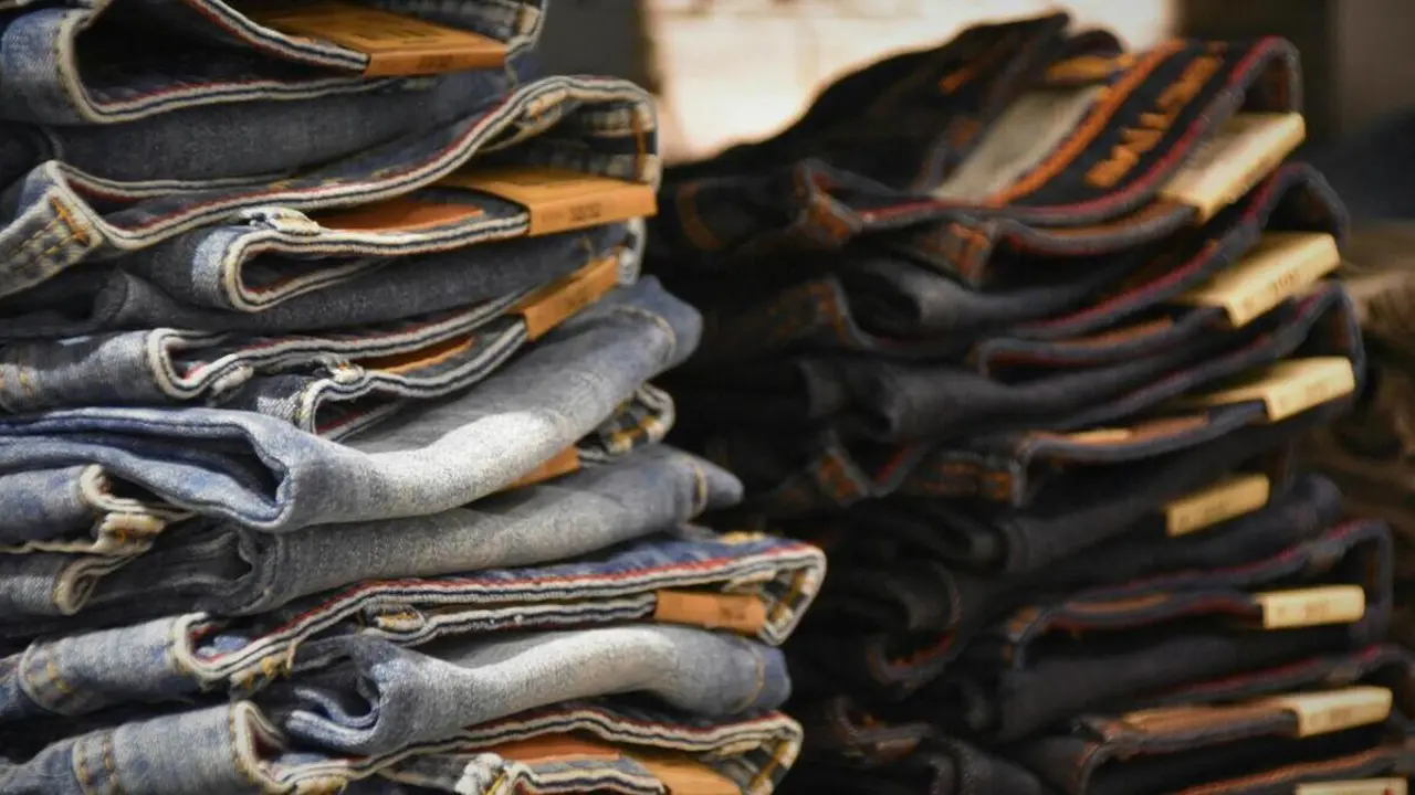 Pantalones tejanos | Fuente: Pexels