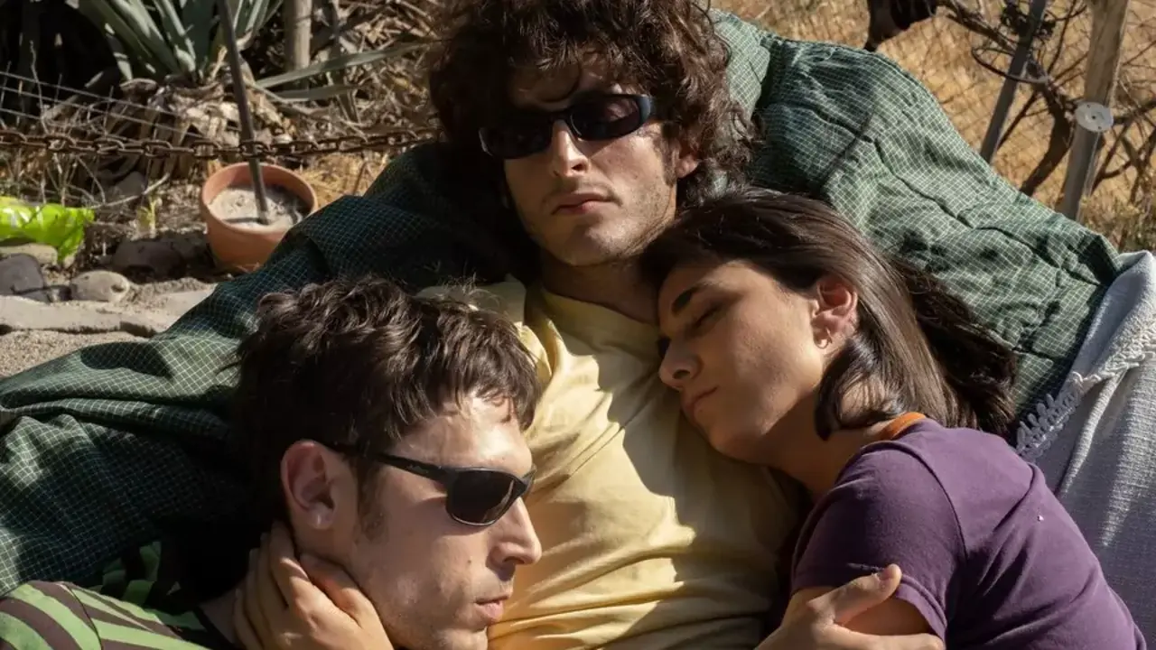 Una película que rinde tributo a la música, la amistad y el amor
