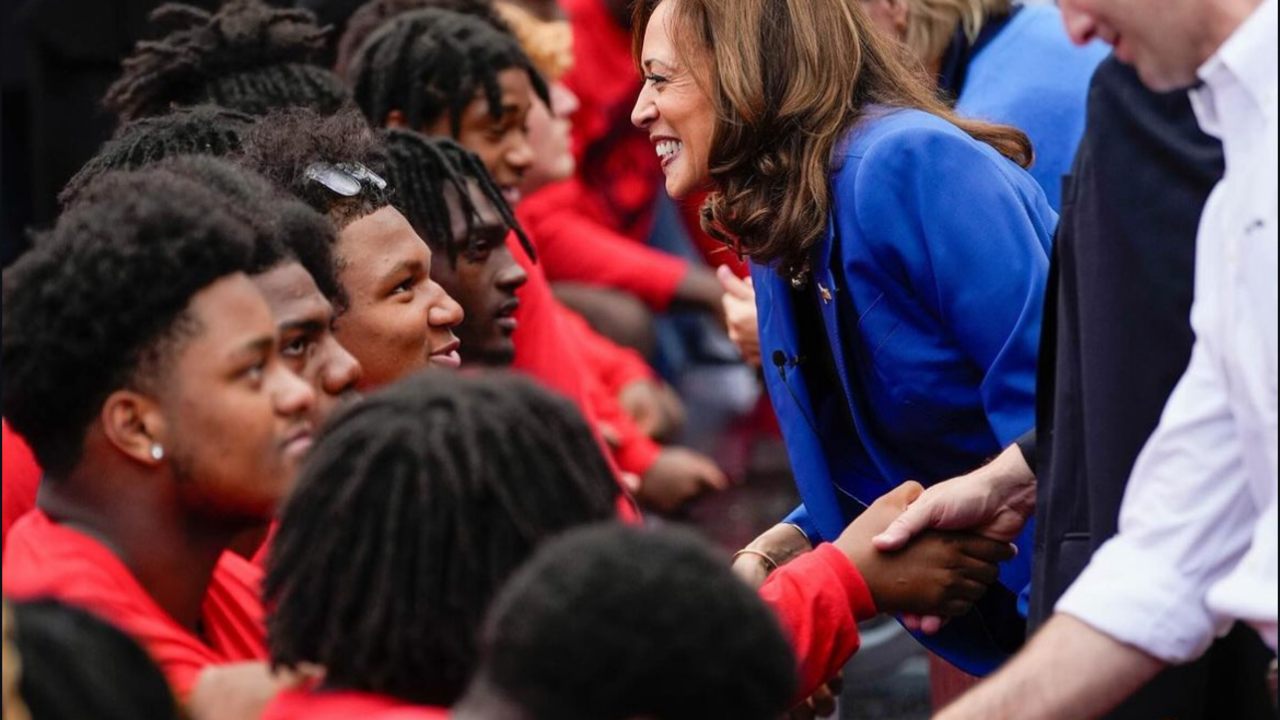 Vicepresidenta de Estados Unidos, Kamala Harris, durante su visita a Carolina del Norte.