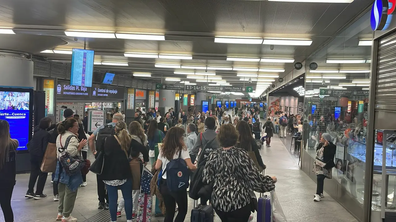 La estación madrileña de Atocha no tiene capacidad para atender todas las operaciones