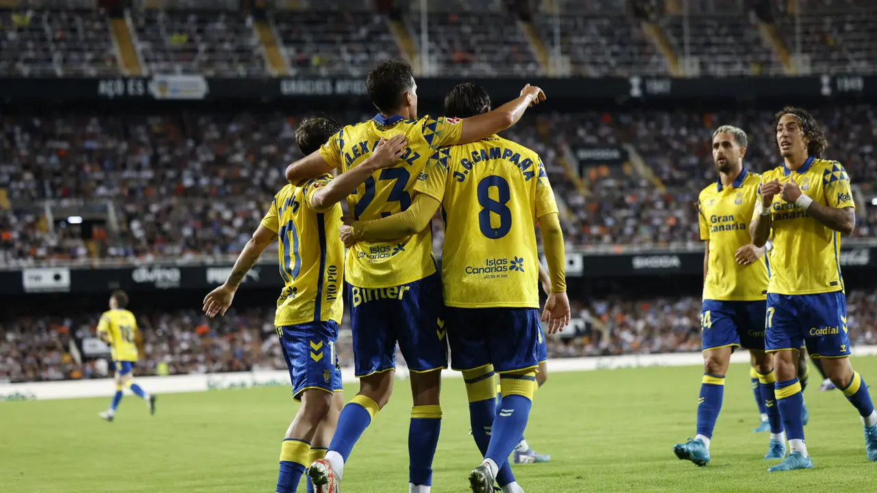 UD Las Palmas/ X