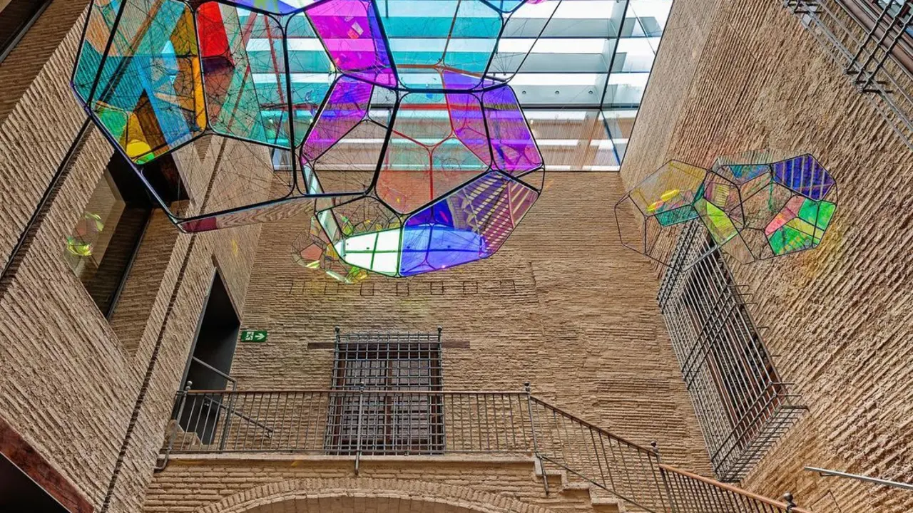 Corona Australis 38.89 de Tomás Saraceno. IG @centroartehortenciaherrero