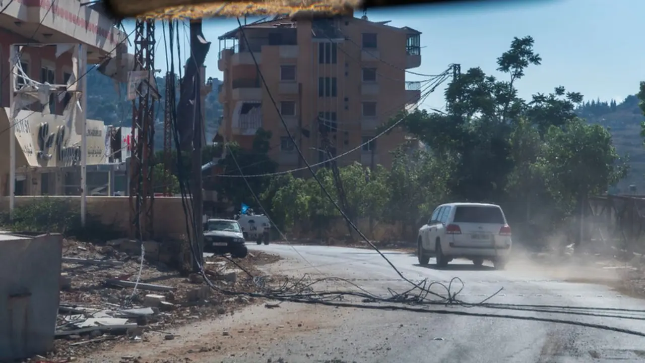 Los cascos azules de la ONU tuvieron que responder también con disparos que efectuaron desde sus vehículos. (Foto: UNIFIL).
