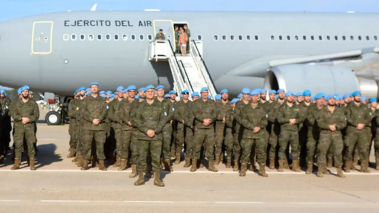 Miembros del nuevo contingente de cascos azules españoles que ha partido hacia Líbano. (Foto: Marco Romero / MDE).