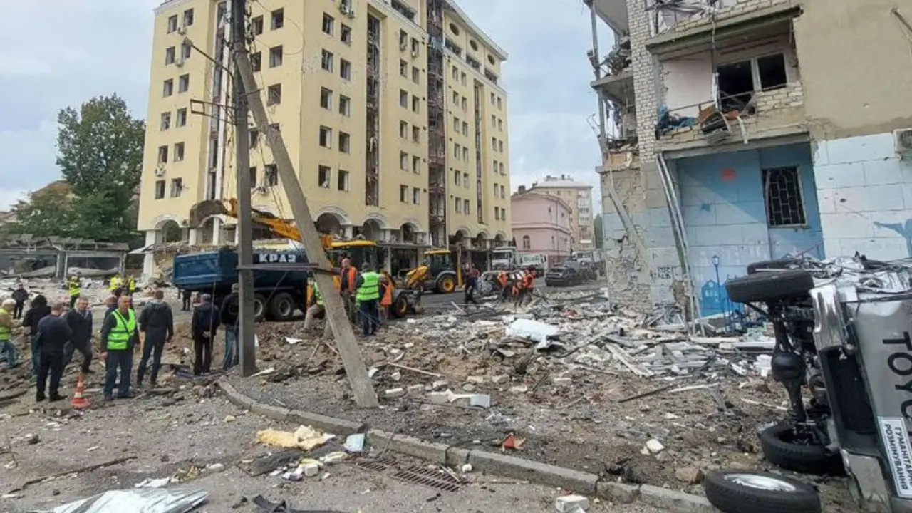 Imagen de archivo de un ataque en el centro de Kharkiv, Ucrania. (Foto: OIM).