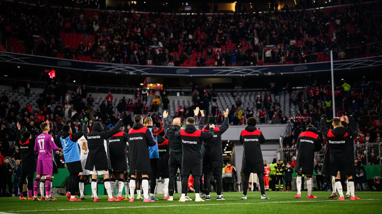@bayer04_es / X