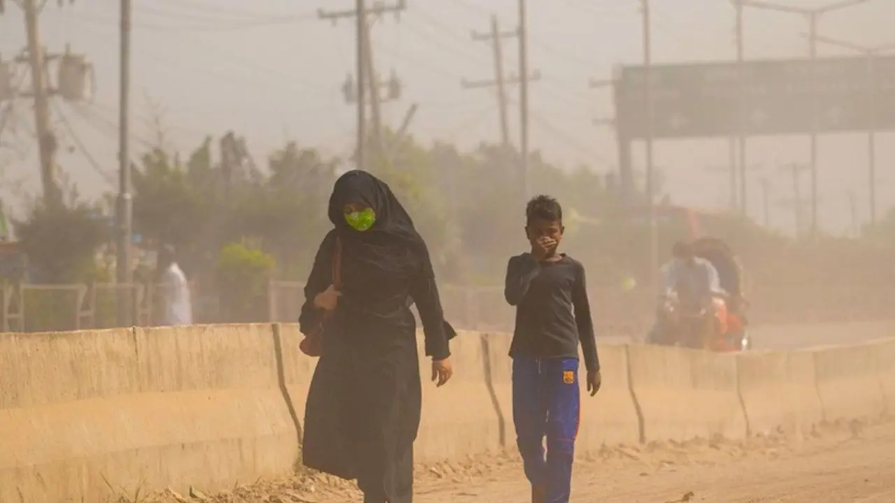 La contaminación del aire causa problemas de salud a la población. (Foto: UNICEF / Habibul Haque).