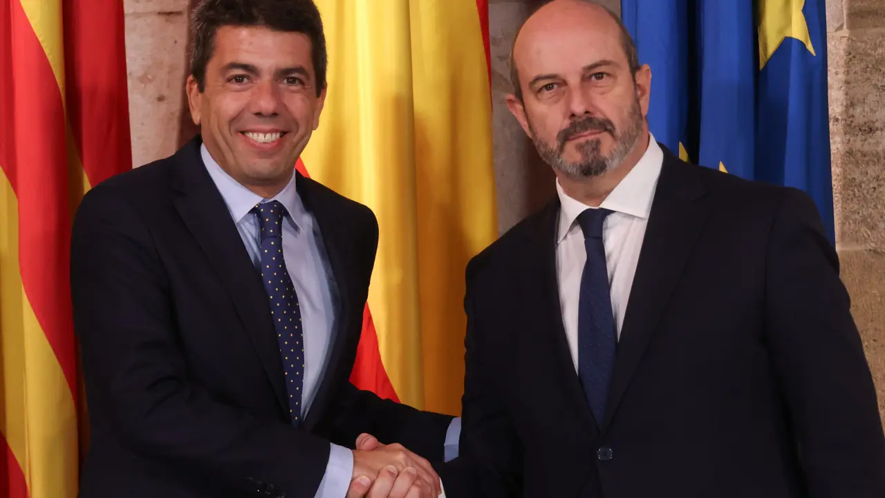 El president de la Generalitat Valenciana, Carlos Mazón, junto al del Senado, Pedro Rollán. Imagen: Generalitat Valenciana