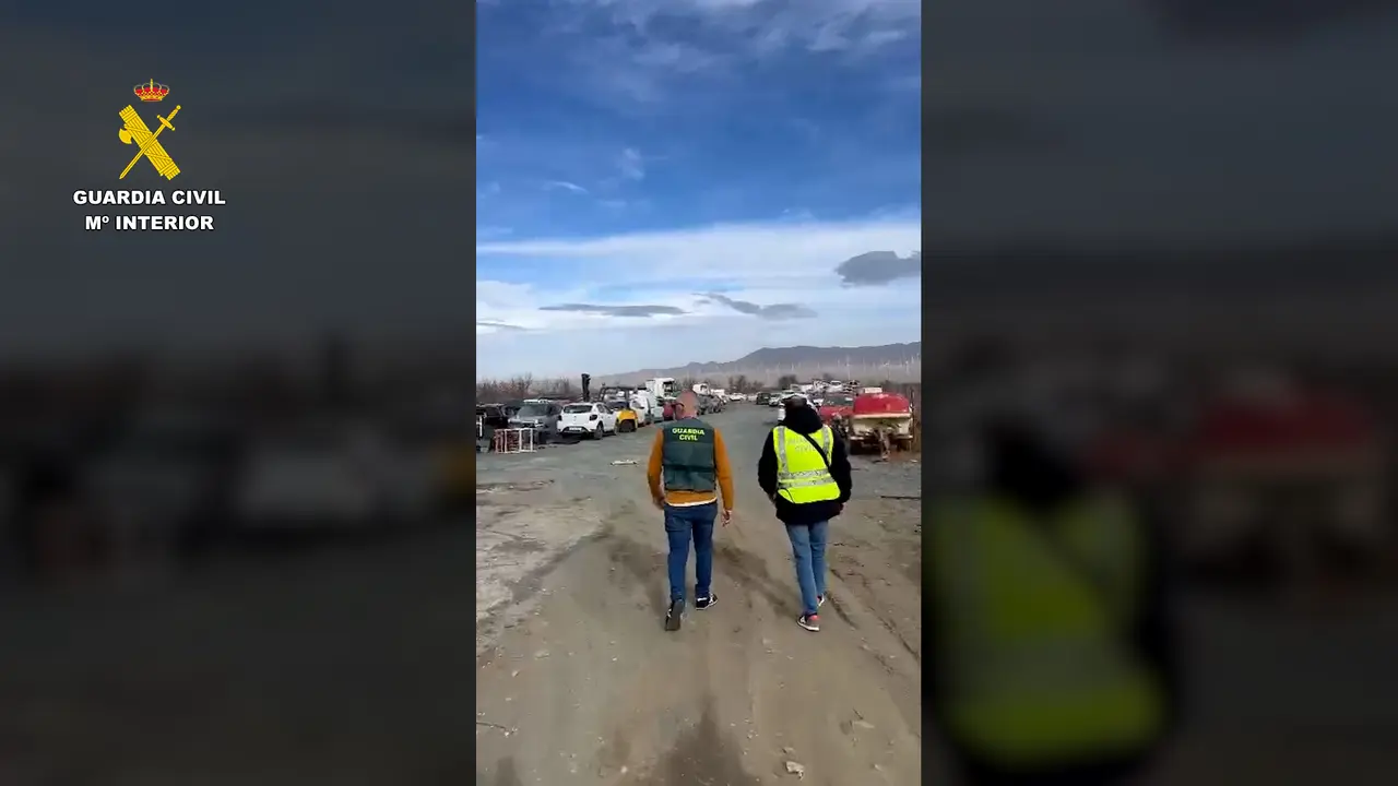 Agentes en la operación "Dark Soul". Imagen: Guardia Civil