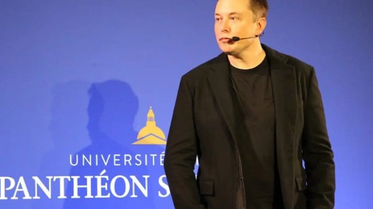 Musk, uno de los 11 fundadores de OpenAI, proporcionó la financiación de 45 millones de dólares antes de dejar la empresa tres años después. Via Instagram