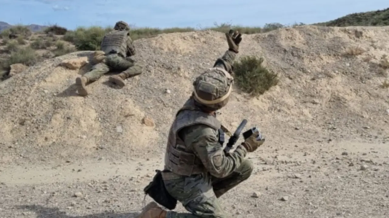 Los drones incrementarán las capacidades del Ejército de Tierra tras la experiencia de la guerra de Ucrania. (Foto: MDEF).