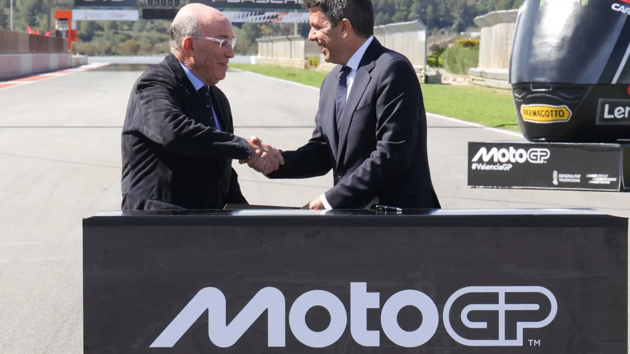 Carlos Mazón en el Circuit Ricardo Tormo. Imagen: Generalitat Valenciana