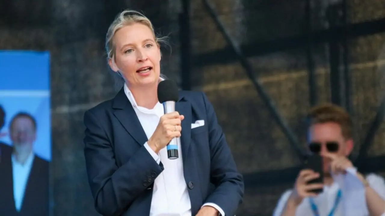 Alice Weidel, líder del partido AfD, que ya se sitúa como segunda fuerza en Alemania. Imagen: X @Alice_Weidel