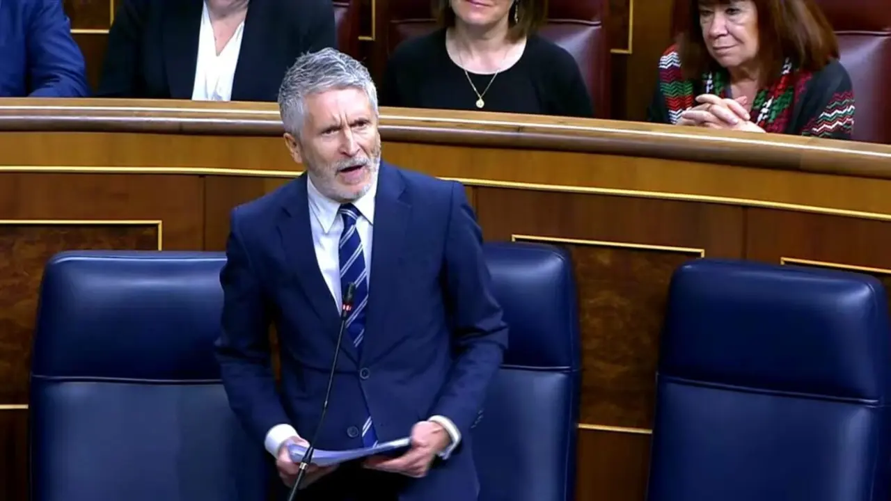 El ministro del Interior ha defendido su gestión del apagón en la sesión de control al Gobierno
