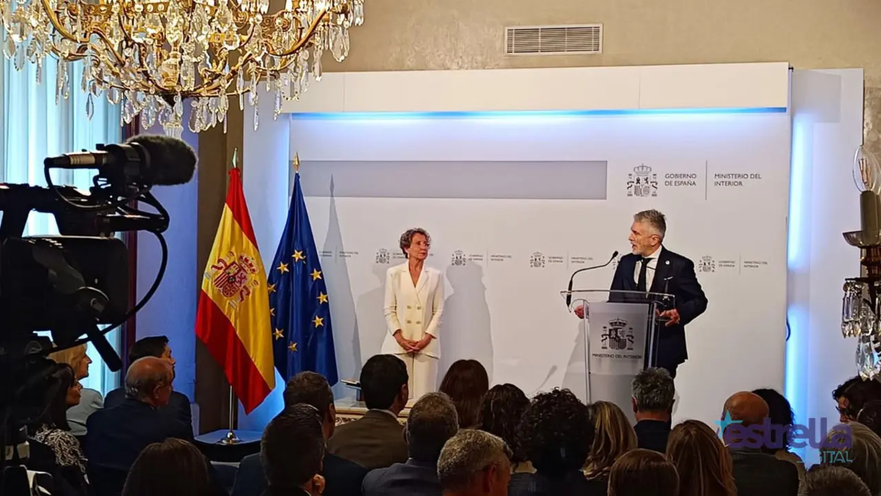 Marlaska ha advertido a Aina Calvo de la presión que tienen a diario en el Ministerio del Interior