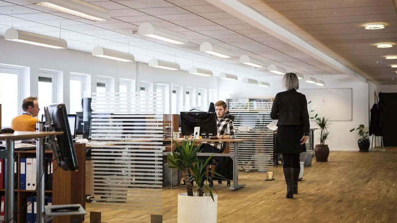 La incertidumbre normativa es un riesgo importante para las empresas. Imagen: Pixabay