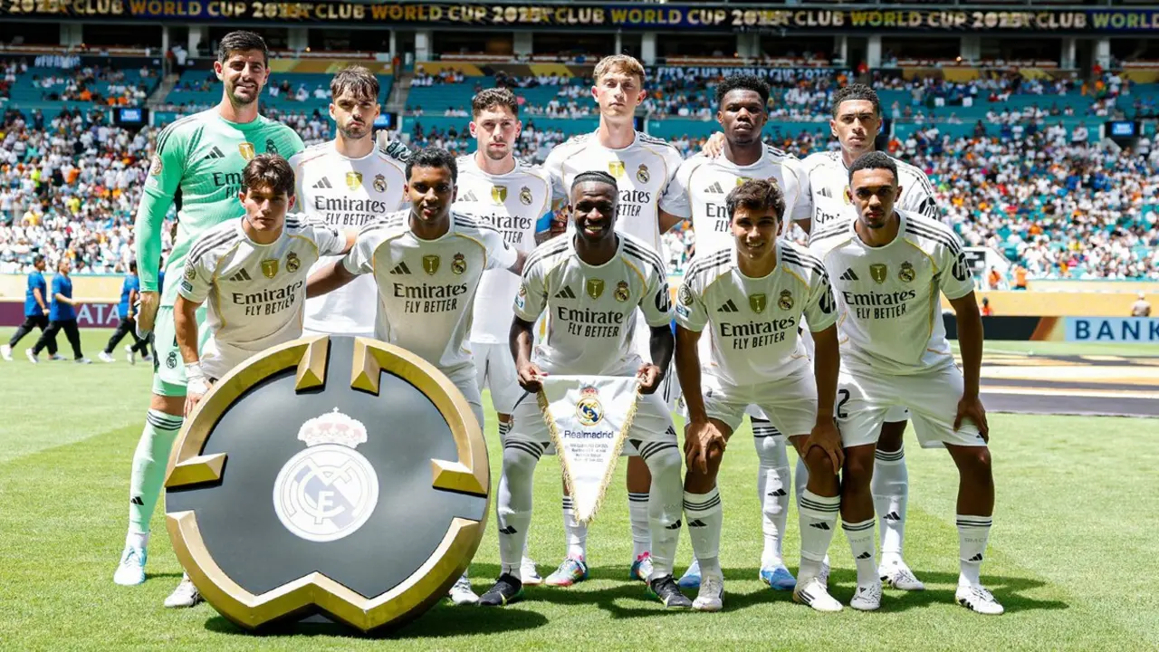 Primera alineación titular de Xabi Alonso como entrenador del Real Madrid. Imagen: X @realmadrid