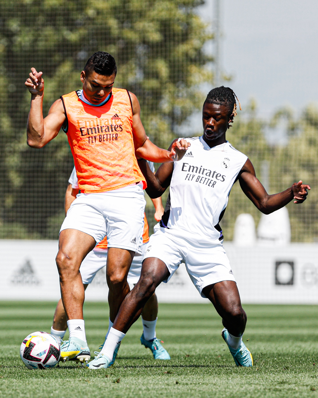 Casemiro y Camavinga. El Manchester United de caza por Madrid Casemiro y Camavinga. El Manchester United de caza por Madrid