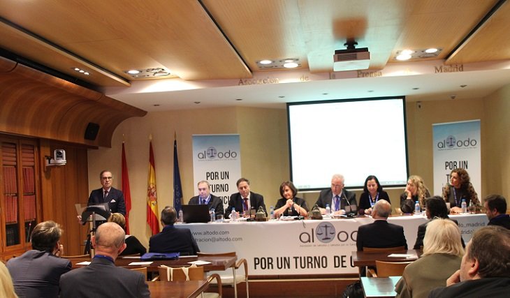 El decano José María Alonso durante la inauguración del I Congreso Nacional ALTODO