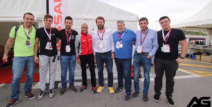 Blancpain-Nissan-Nismo-equipo---AG