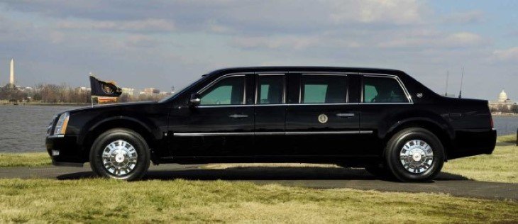 Limusina-Donald-Trump3-Adictos-a-la-gasolina