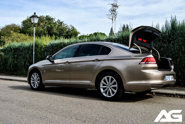 Volkswagen-Passat-TSI-2016-adictos-a-la-gasolina-17