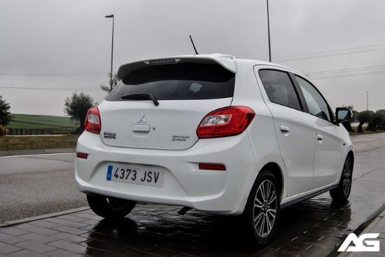Mitsubishi-SpaceStar-2016-adictos-a-la-gasolina-5