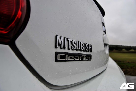 Mitsubishi-SpaceStar-2016-adictos-a-la-gasolina-4