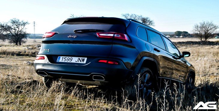 Jeep-Cherokee-Adictos-a-la Gasolina-5