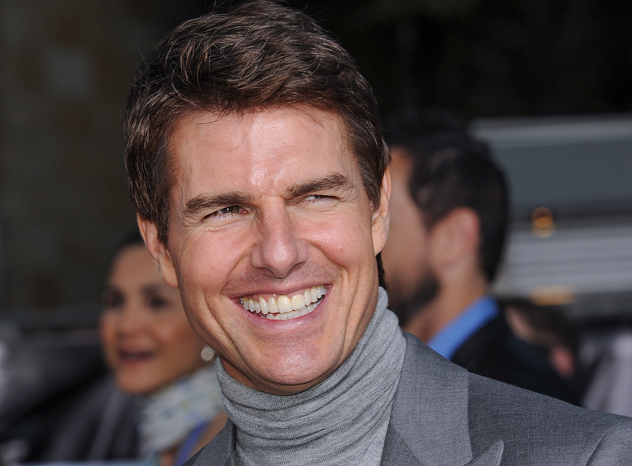 LOS ANGELES - APR 10:  Tom Cruise arrives to the 