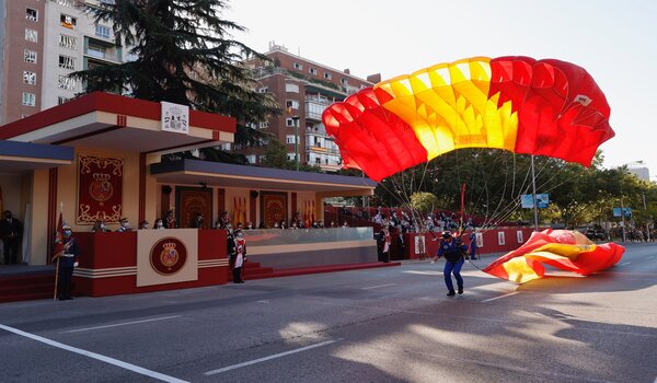 Paracaidsta fiesta nacional (1)